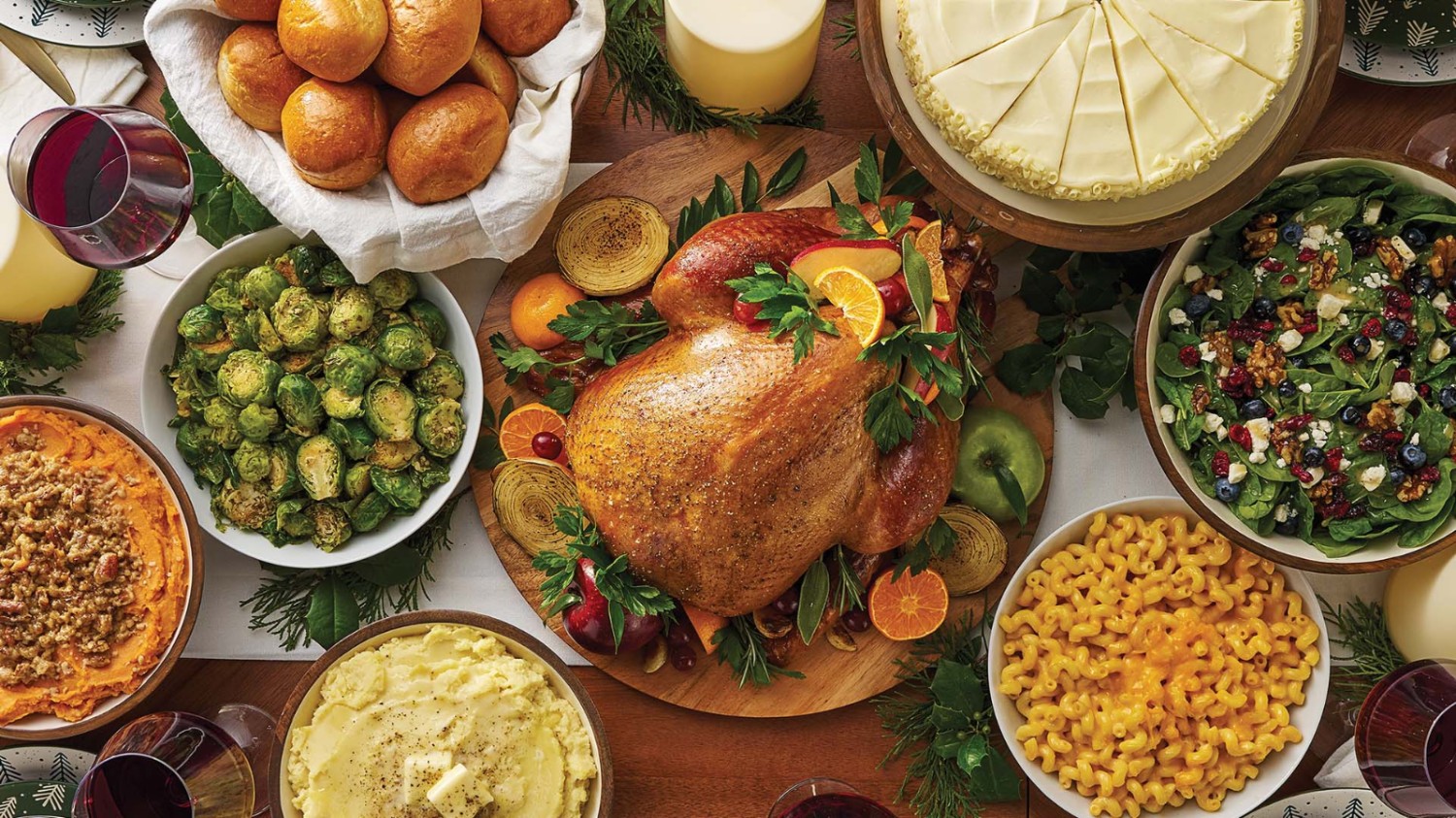 Host a Last-Minute Thanksgiving for 8 on a $100 Budget With Sam's Club