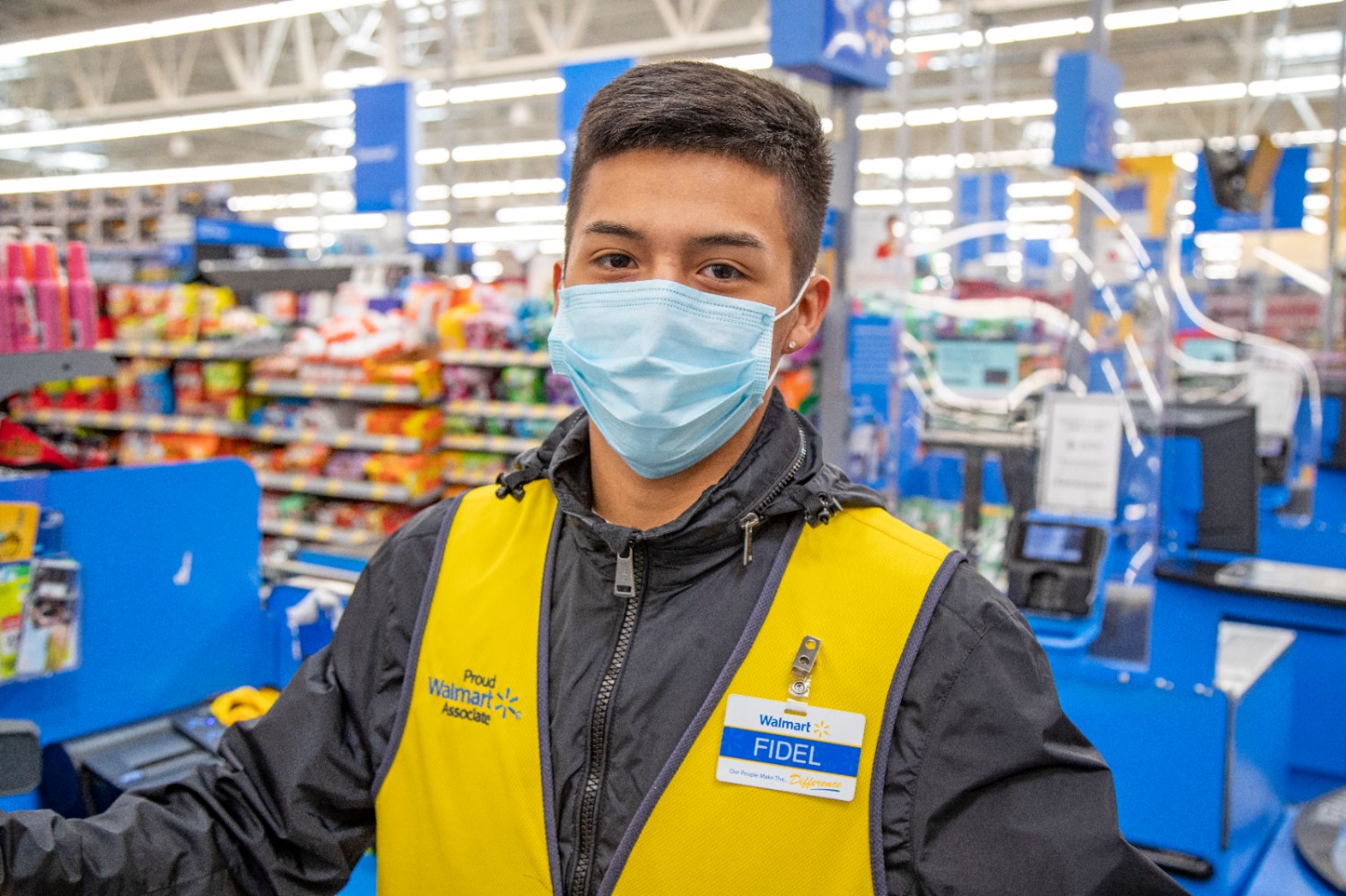 Walmart in Worcester reopens Tuesday with customer limitations, new social  distancing measures and sneeze guards after employees tested positive for  coronavirus 